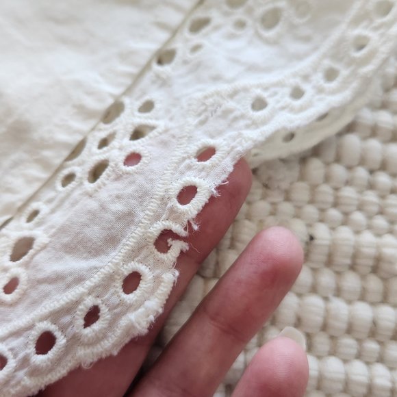 Ava & Viv Plus Size Lace Flutter Sleeve White Cotton Peasant Blouse Size 2X - Picture 7 of 12